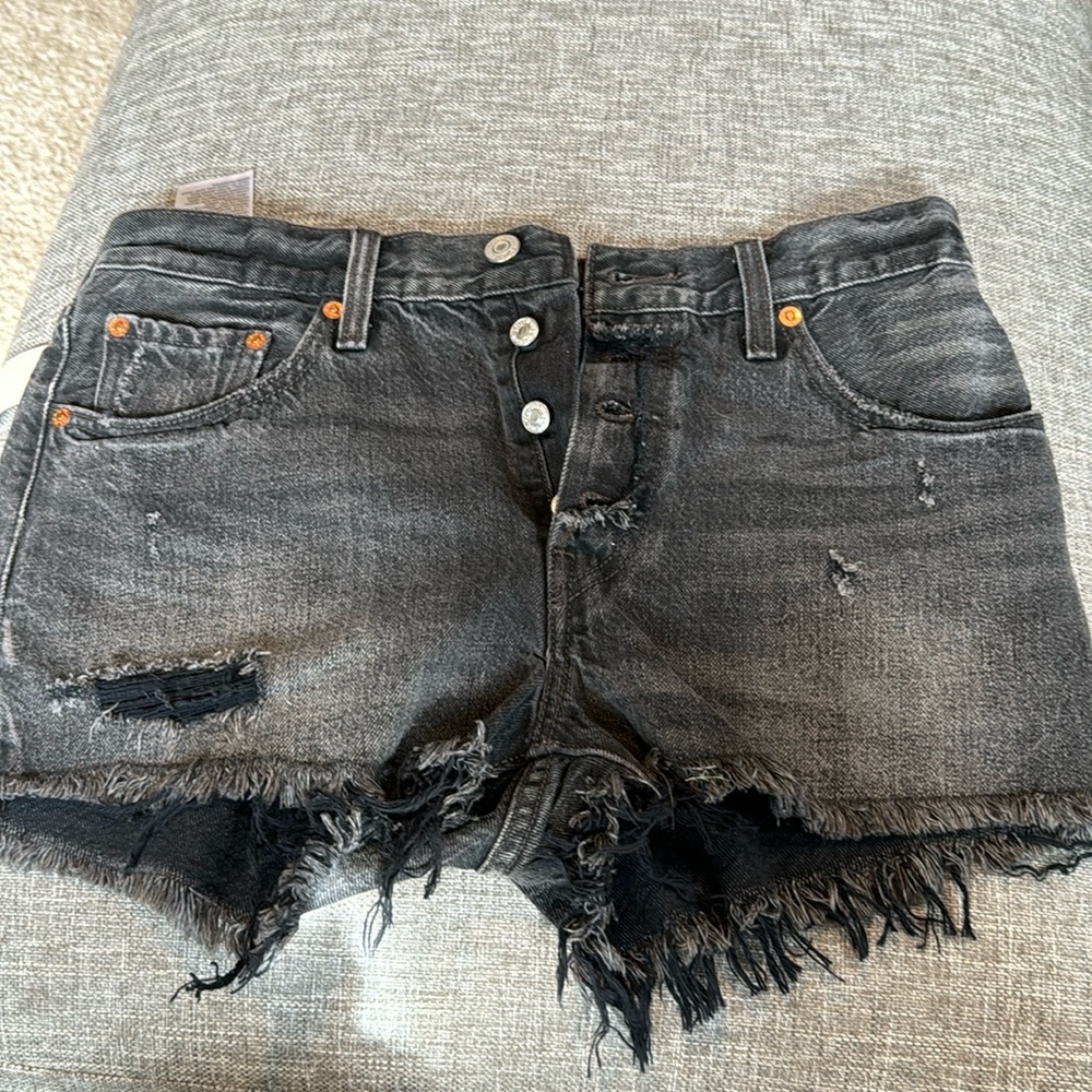 Levi's 501 Cut-Off Jean Shorts Women's Black Button Fly Mid Rise Distres…